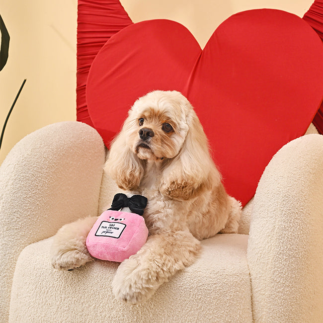 Makeup Collection – Tail Chaser Perfume Dog Toy