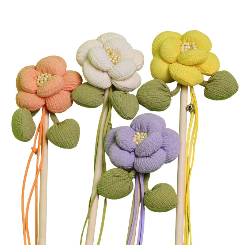 Blooming Flower Cat Teaser