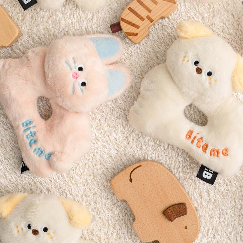 Runrun Rattle Toy (Bunny / Puppy)