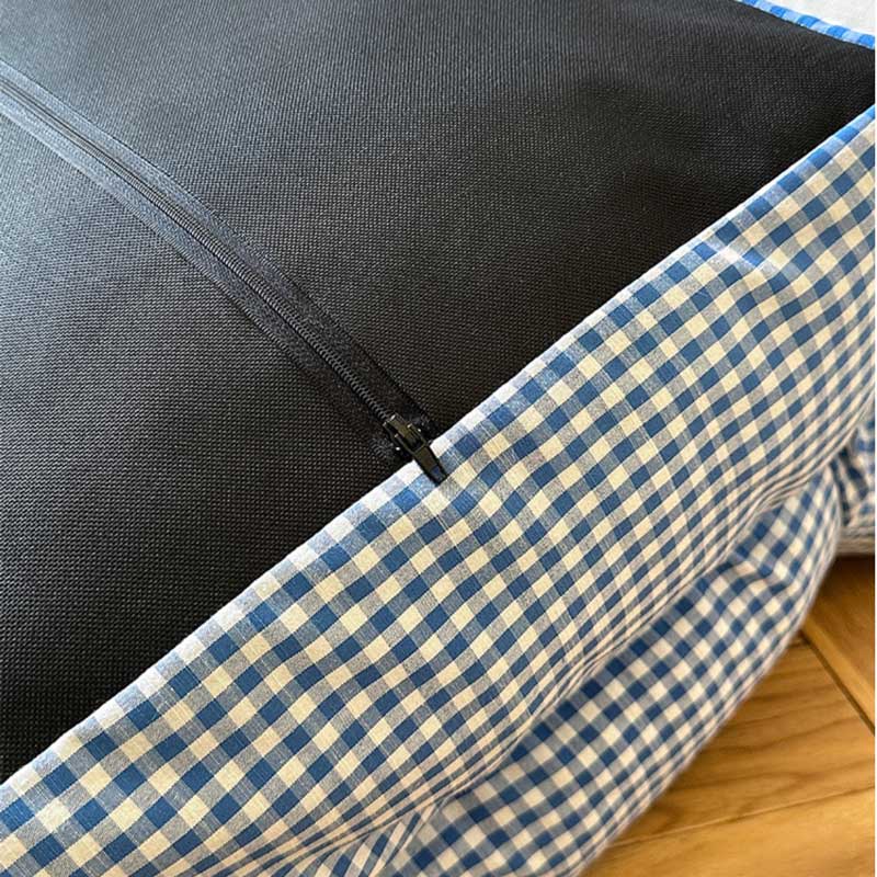 Checkered Sofa Pet Bed (2 Colours)