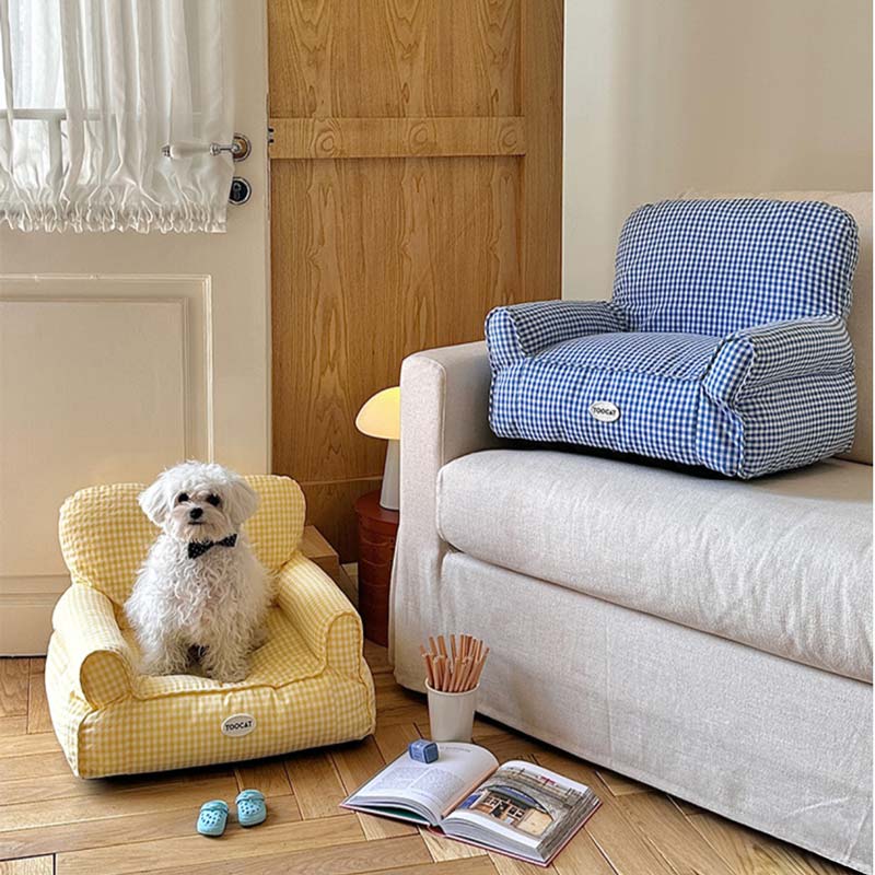 Checkered Sofa Pet Bed (2 Colours)