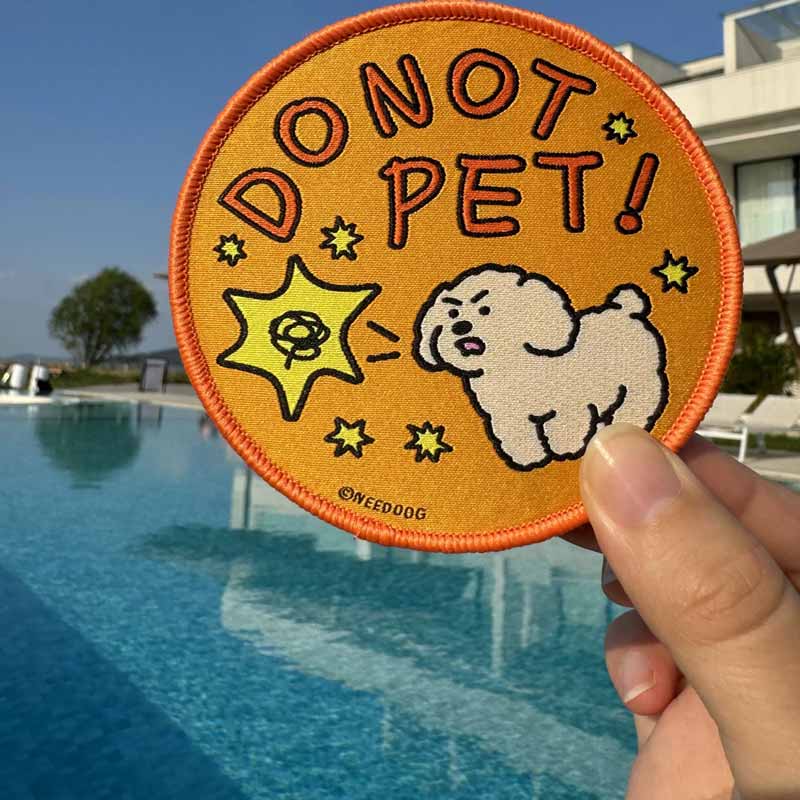 Doggo Social Wappen Velcro Patch (7 Designs)