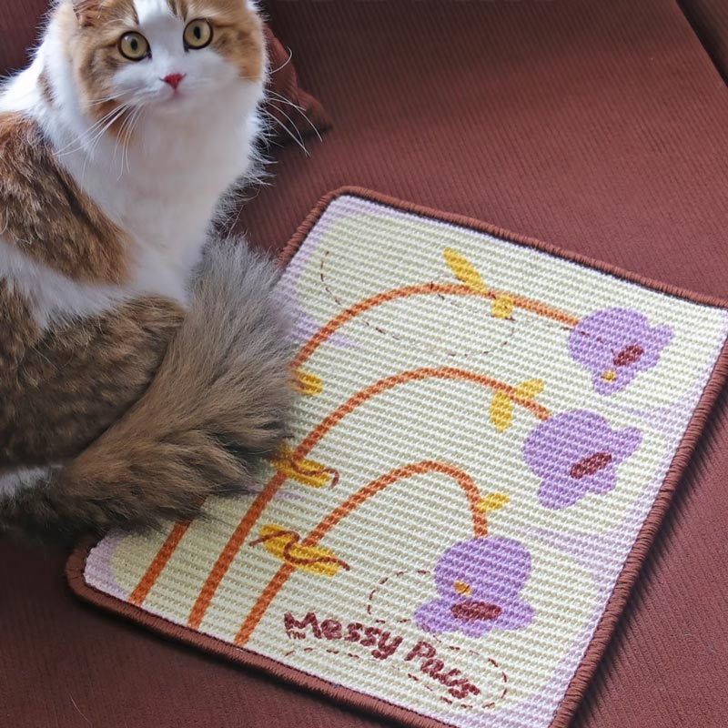 Haus of Hunt Cat Scratcher | Buzz Bloom