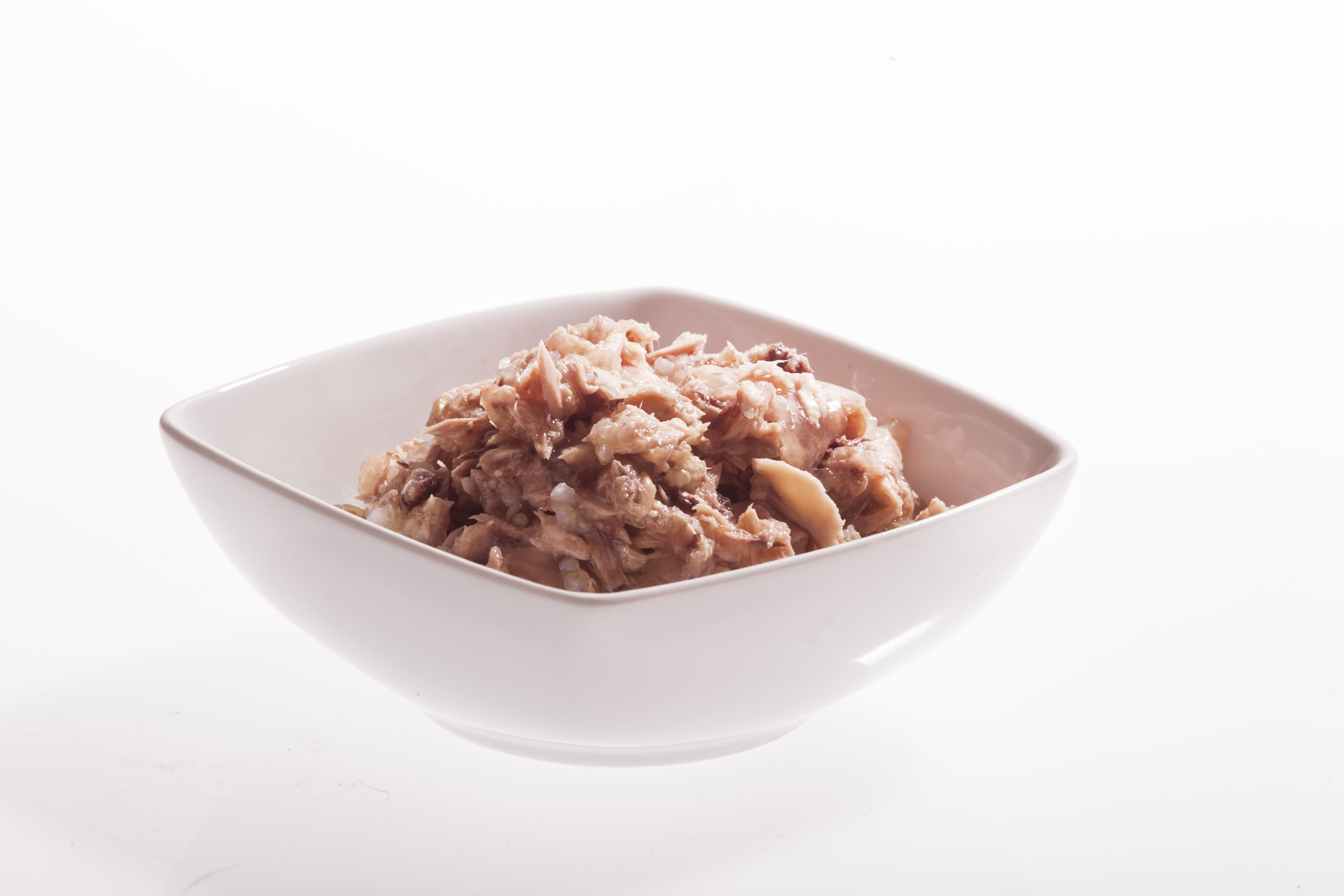 Schesir Tuna With Quinoa in Jelly Adult Canned Cat Food (85g)