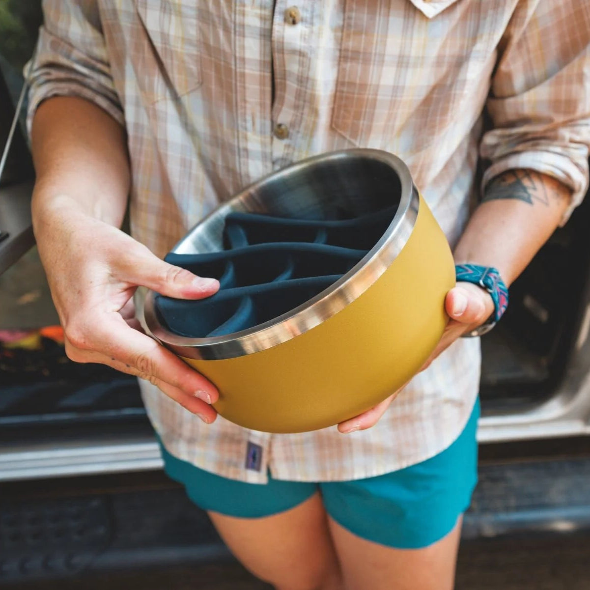 Basecamp™ Sound-Dampening Hard-Sided Dog Bowl (2 Colours)