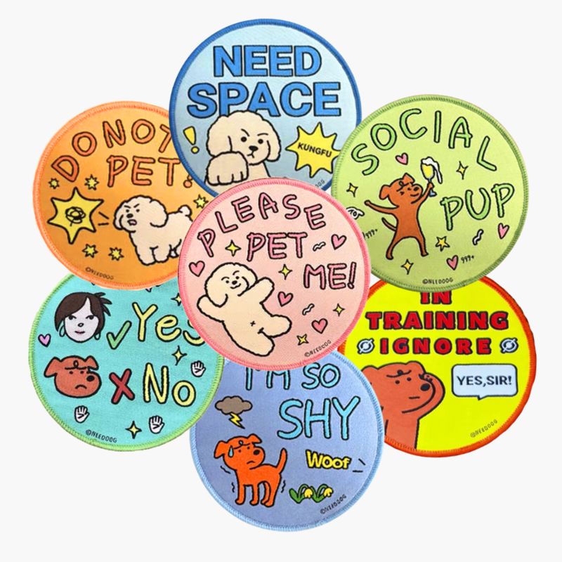 Doggo Social Wappen Velcro Patch (7 Designs)