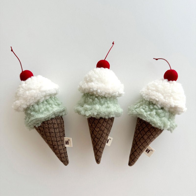 Wetnose Ice Cream Dog Toy - CreatureLand