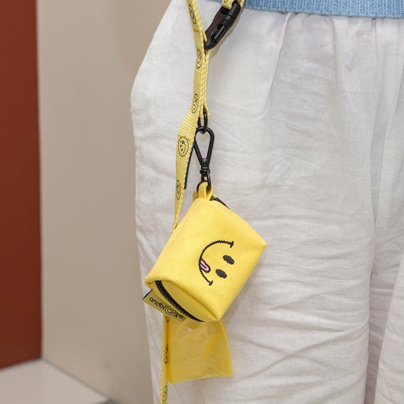 andblank [andblank x Cafe Knotted] Smile Poop Bag Carrier - CreatureLand