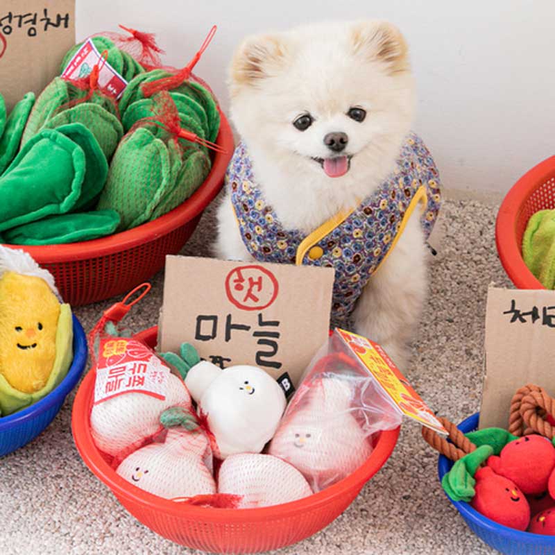 Bite Me Garlic Nosework Dog Toy - CreatureLand