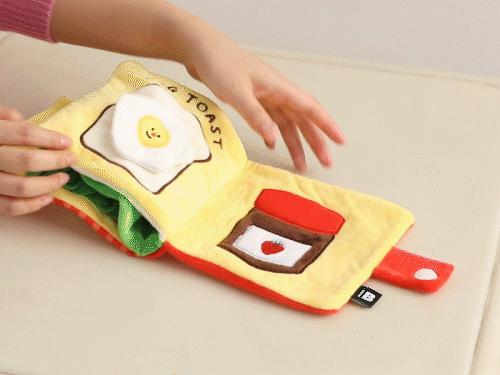 Bite Me My Lunchbox Playbook Nose Work Dog Toy - CreatureLand