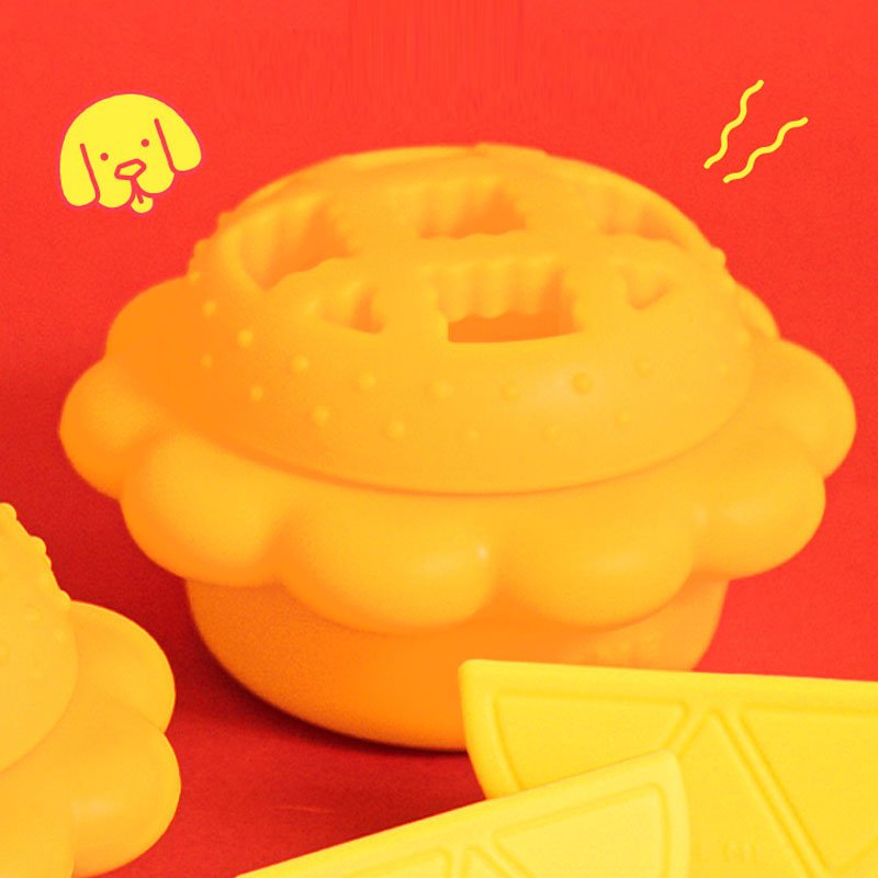 Bite Me Sniffy Pie Dog Nose Work Toy - CreatureLand