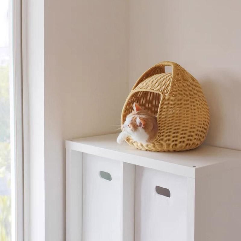 CatsCity Rattan Cave Pet Bed - CreatureLand