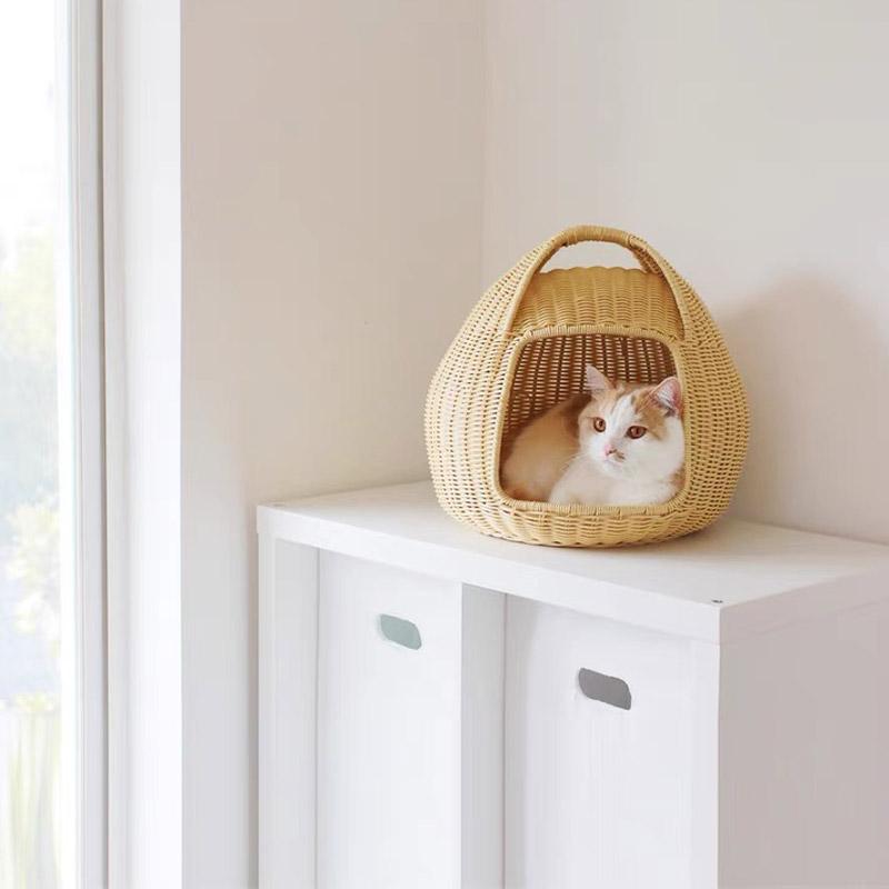 CatsCity Rattan Cave Pet Bed - CreatureLand