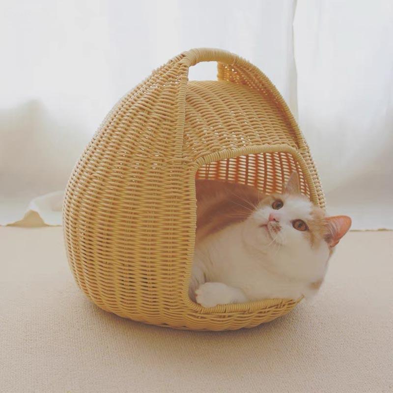 CatsCity Rattan Cave Pet Bed - CreatureLand