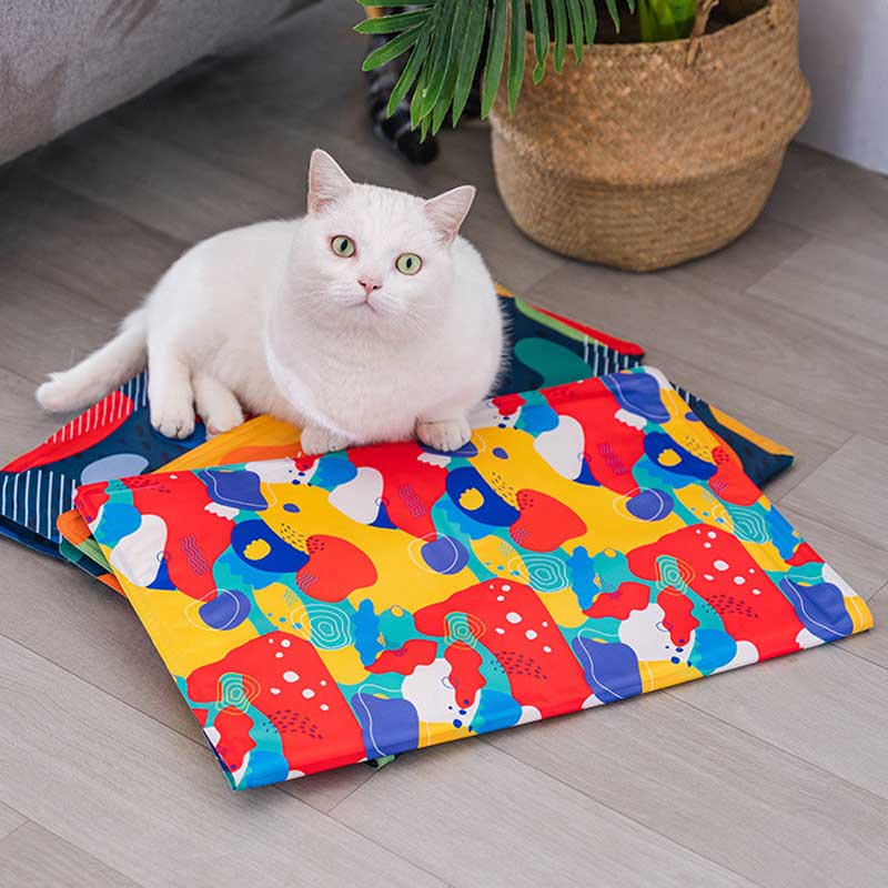 CreatureLand Graphic Pet Cooling Pad (3 Designs) - CreatureLand