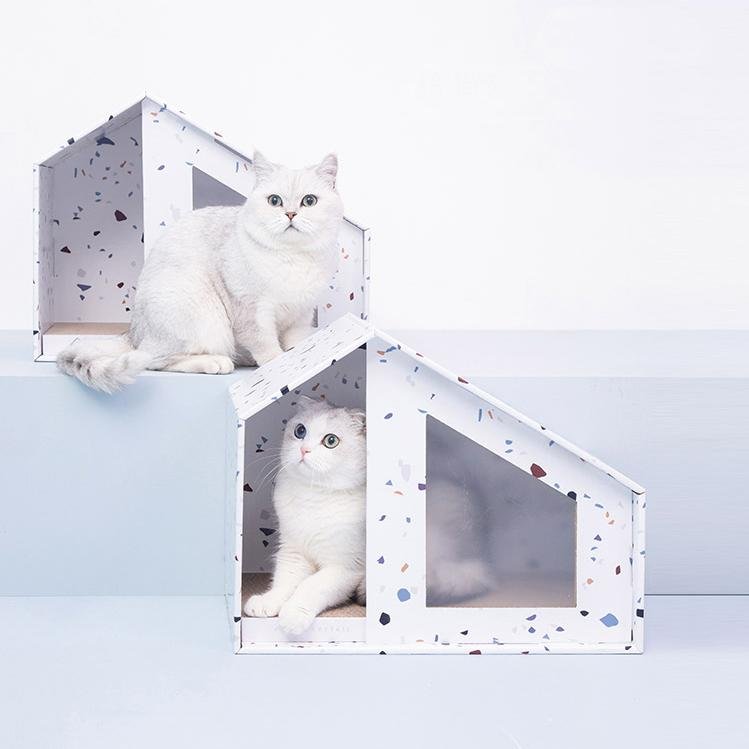 Furrytail Little House Scratcher (2 Colours) - CreatureLand