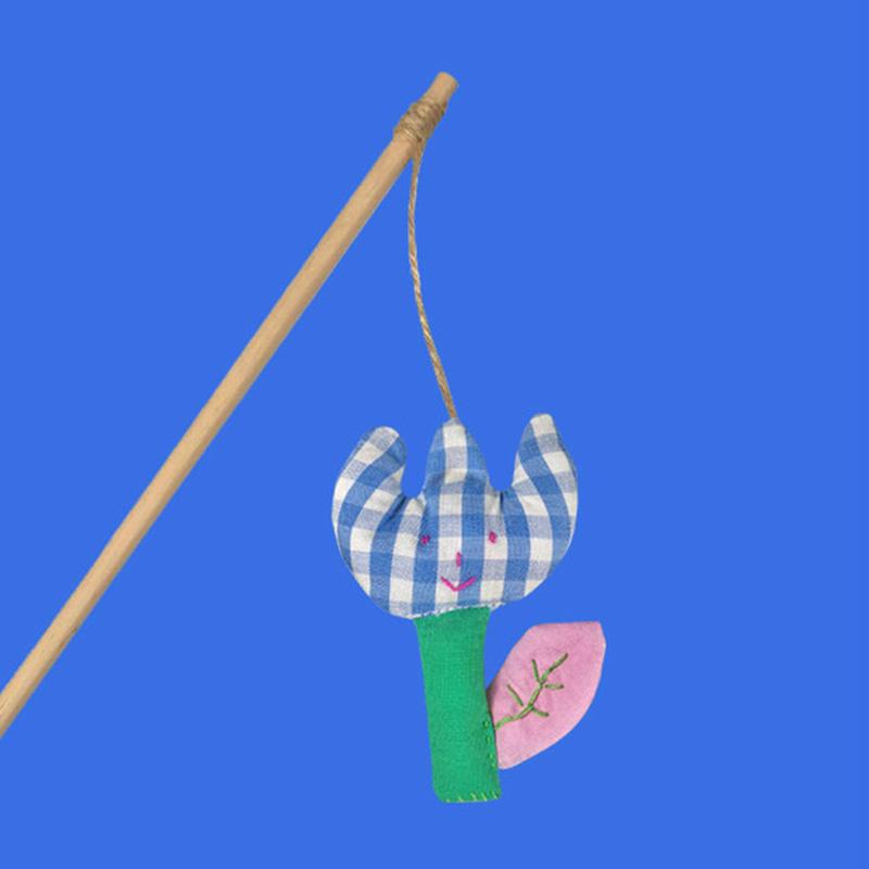 Gulu Check The Flower Cat Teaser Toy (2 Options) - CreatureLand