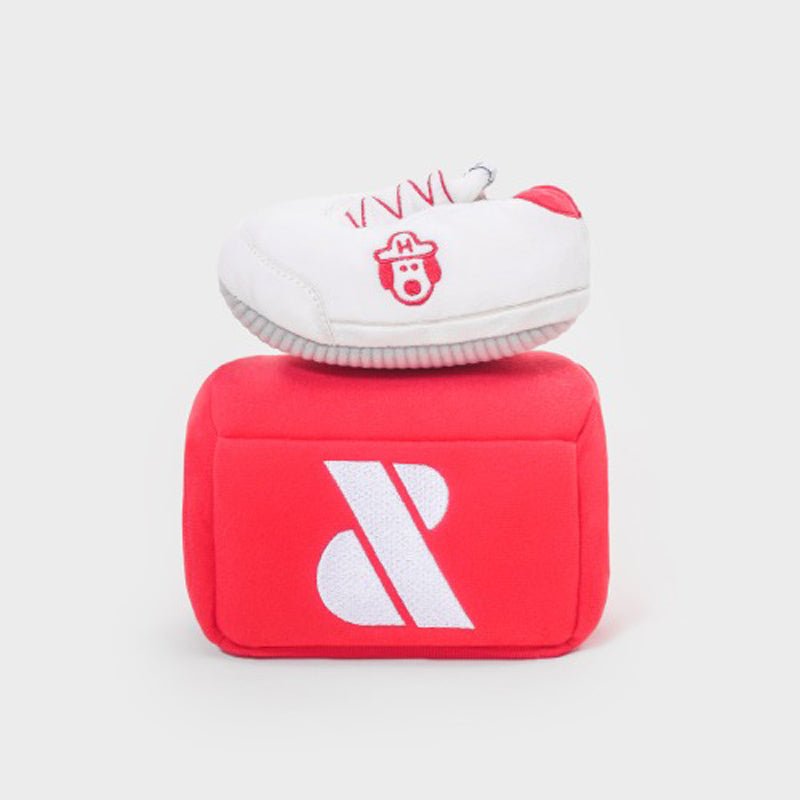 Howlpot HOWLPOT x Casestudy: Shoe Box Nose Work Dog Toy (Limited Edition) - CreatureLand
