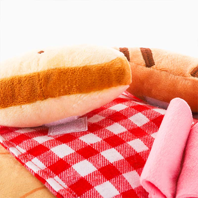 HugSmart Picnic Time – Charcuterie Board Puzzle Hunting Toy - CreatureLand