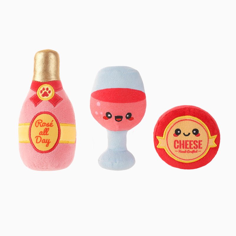 HugSmart Puppy Garden – Backyard Picnic Squeaker Dog Toy - CreatureLand