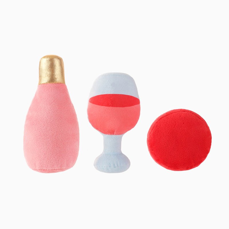 HugSmart Puppy Garden – Backyard Picnic Squeaker Dog Toy - CreatureLand