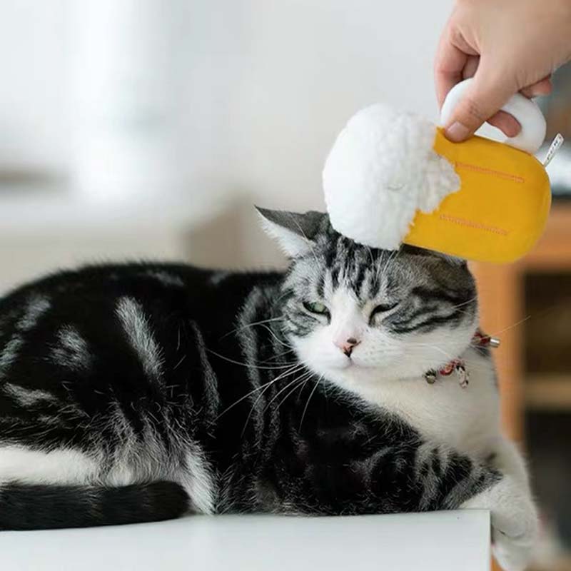 PurLab Beer Catnip Toy - CreatureLand