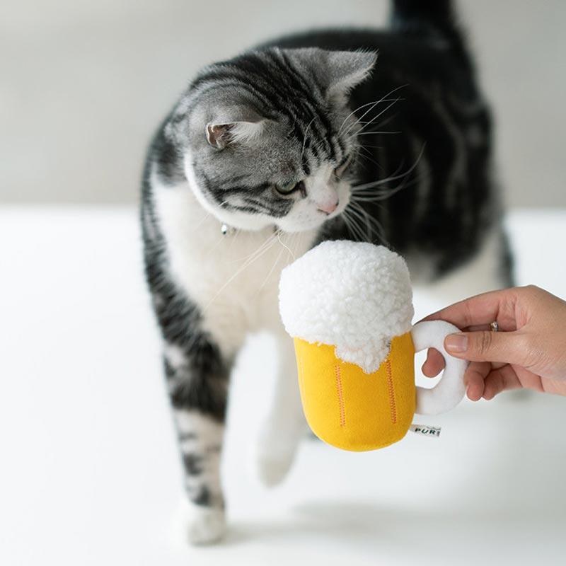PurLab Beer Catnip Toy - CreatureLand