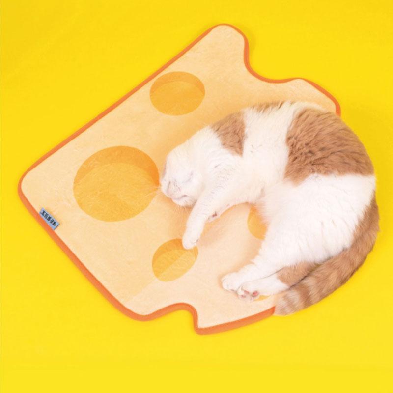 PurLab Cheese Mat - CreatureLand