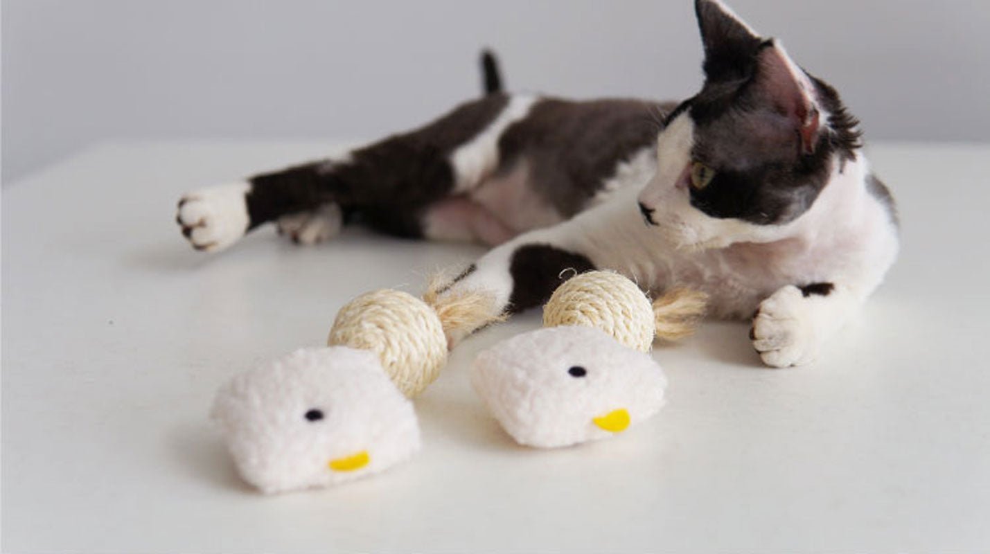 Purroom Little Chick Catnip Rope Ball - CreatureLand