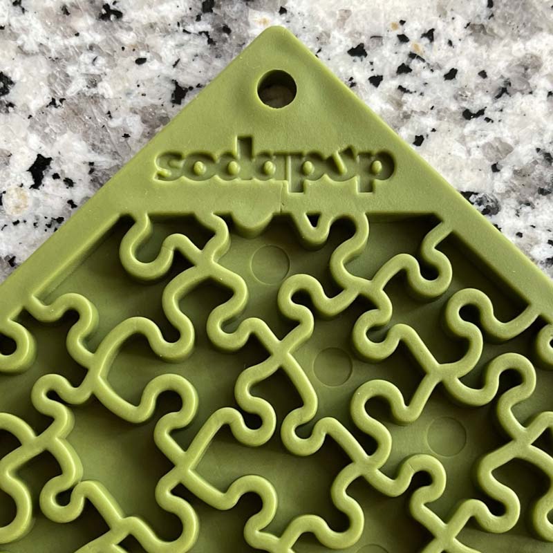 Sodapup Enrichment Licking Mat - Jigsaw (Green) - CreatureLand