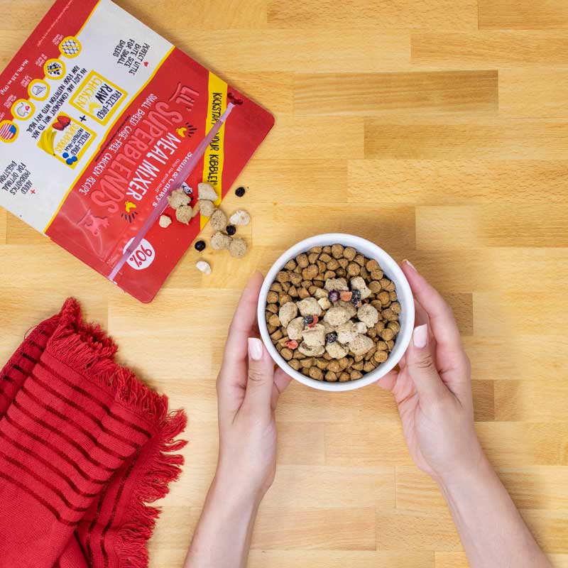 Stella & Chewy's Freeze-Dried Meal Mixers SuperBlends | Chicken (16oz) - CreatureLand