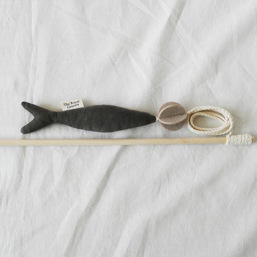 The Royal Grocery Fish and Chew Cat Toy - Khaki - CreatureLand