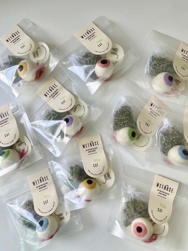Wetnose Eyeball Wool Toy - CreatureLand