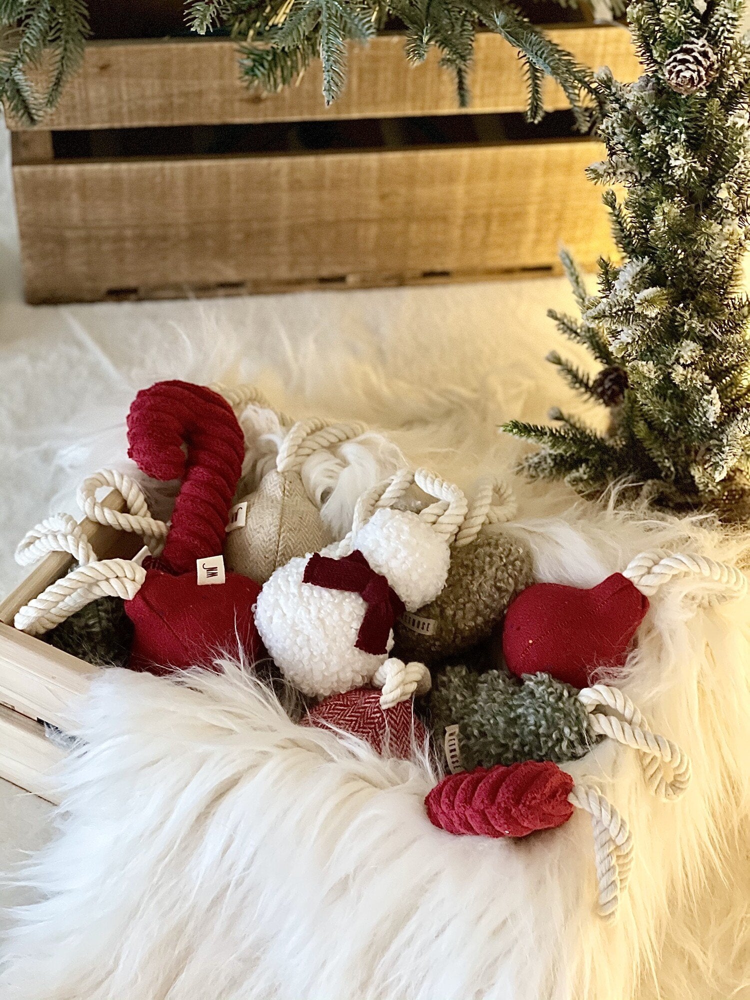 Wetnose Pine Tree Catnip Toy - CreatureLand
