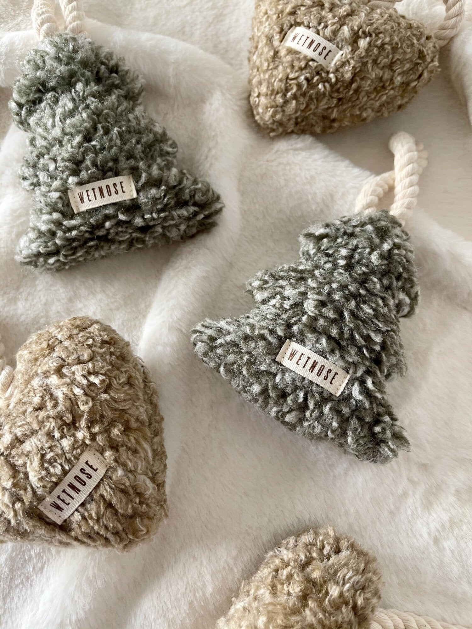 Wetnose Pine Tree Catnip Toy - CreatureLand
