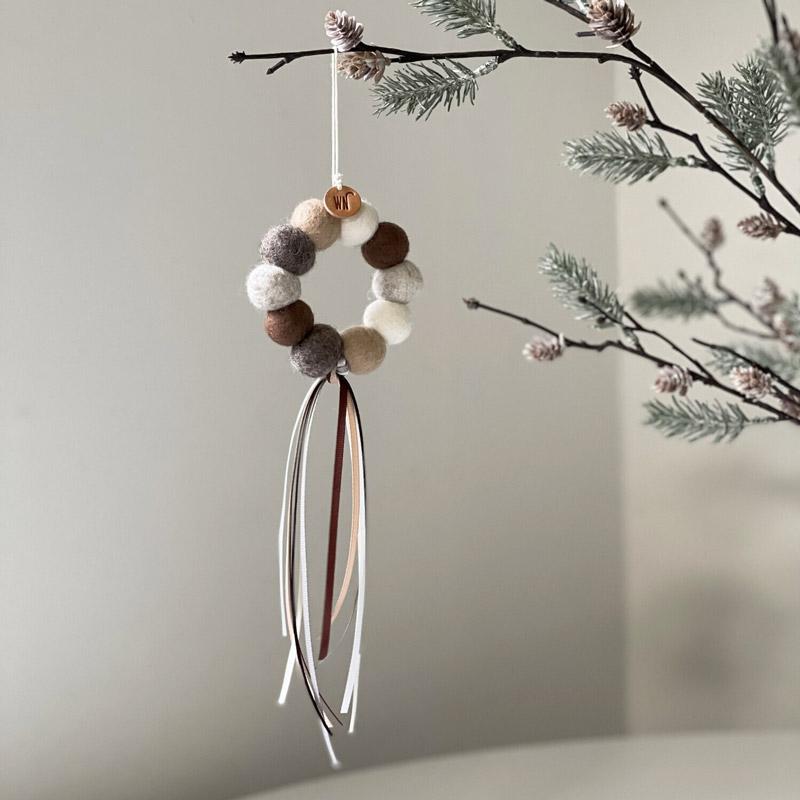 Wetnose Wool Ornament Cat Teaser Toy - Wreath - CreatureLand