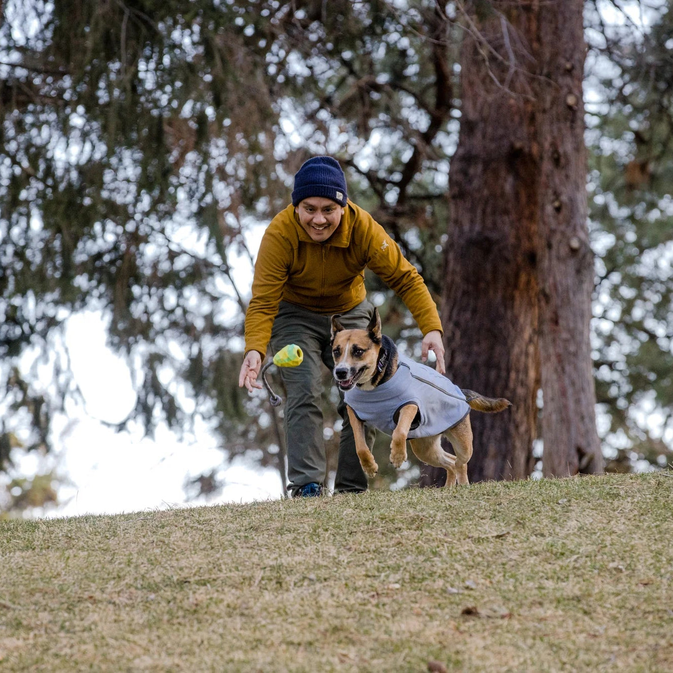 Huck-a-Cone™ Interactive Tug & Fetch Dog Toy