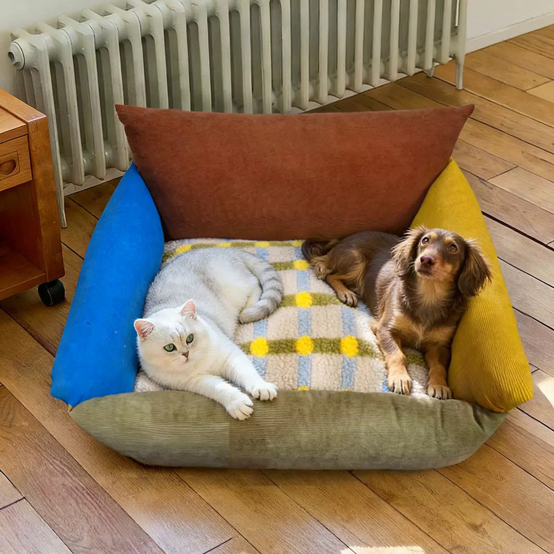 Colourblock Lounge Pet Bed
