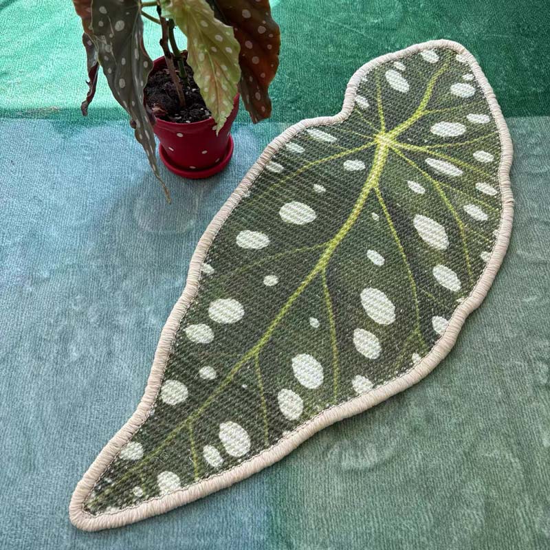 Alocasia Leaf Cat Scratcher (3 Designs)