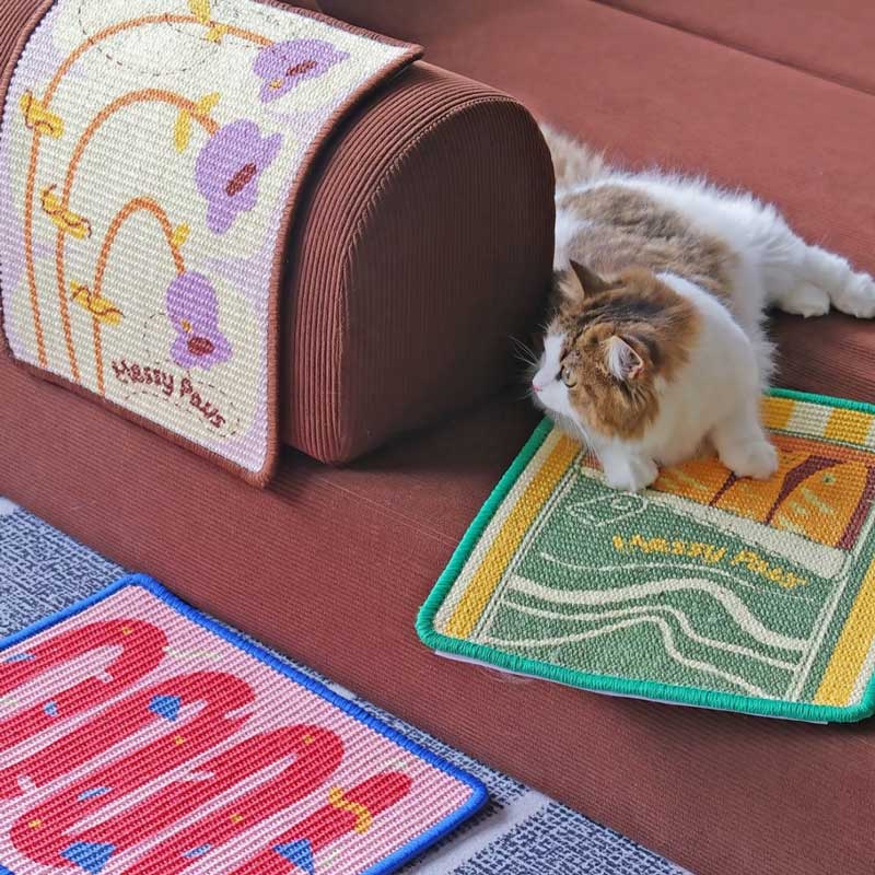 Haus of Hunt Cat Scratcher | Wiggle Wiggle