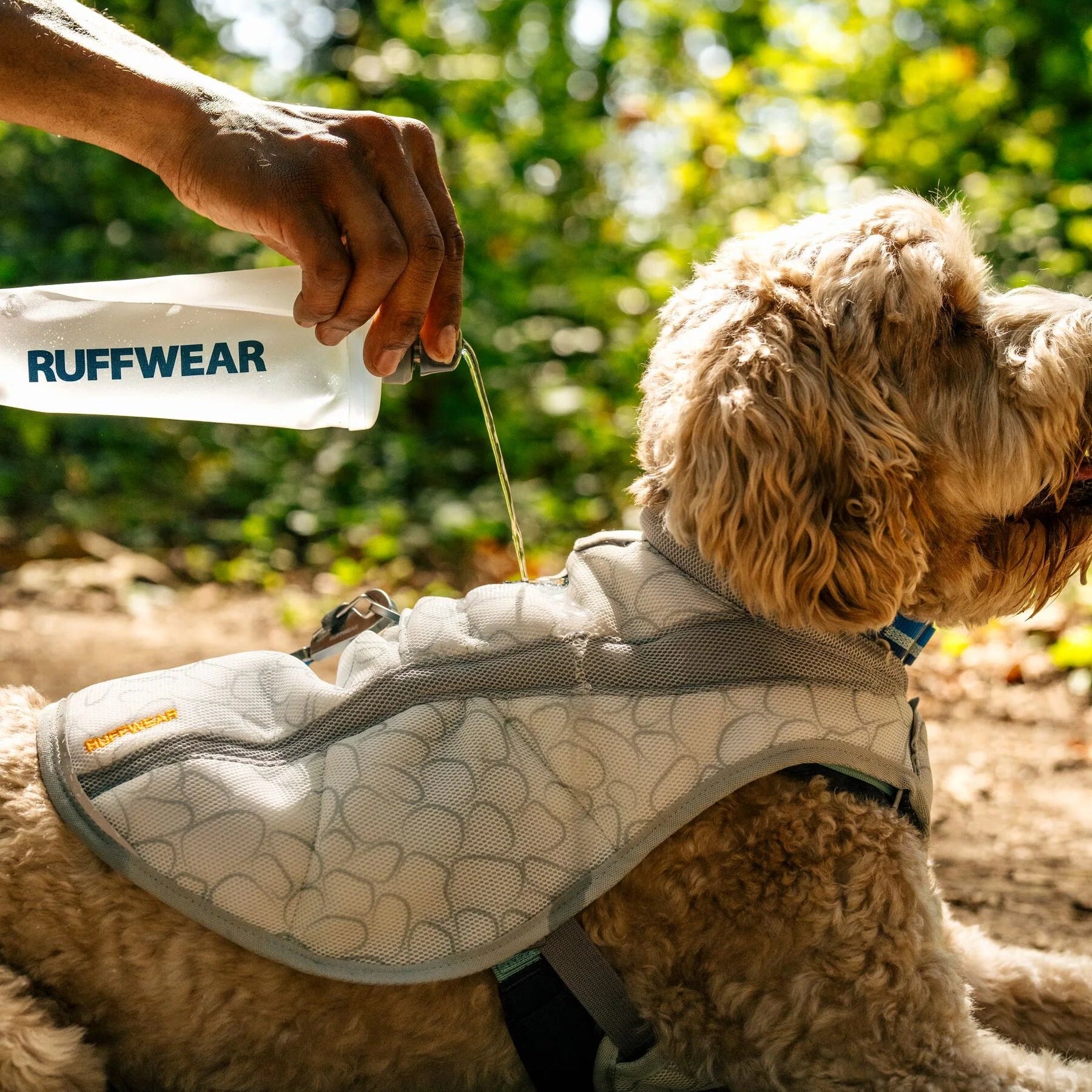 Swamp Cooler™ Reflective Cooling Dog Vest (2 Colours)