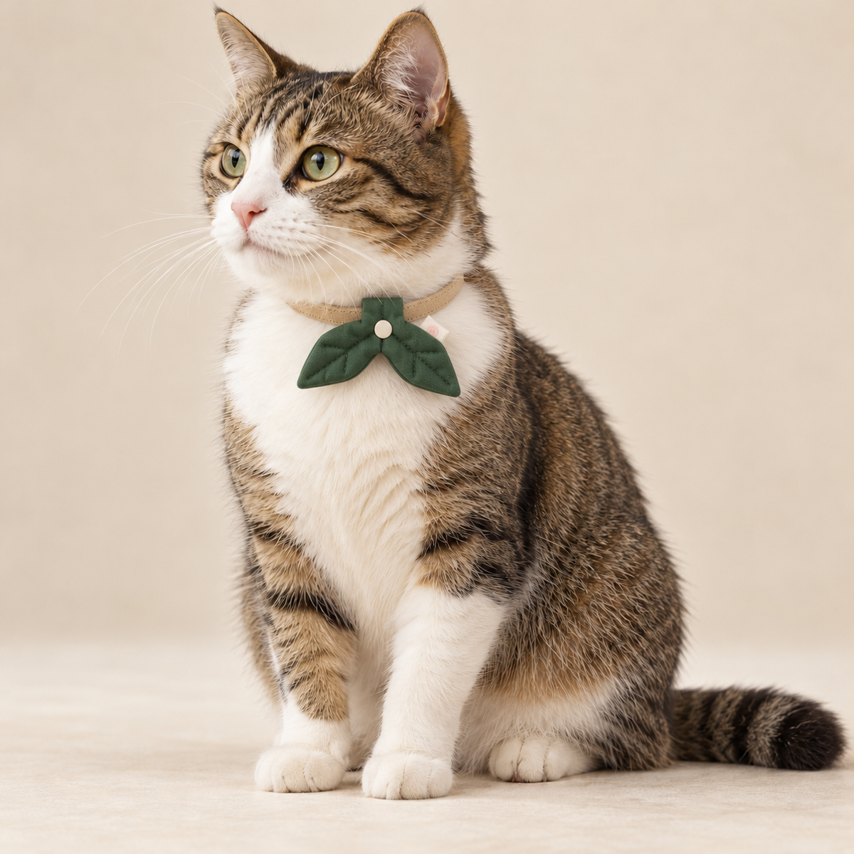 Hikoinu Sprout Leaf Pet Collar Clip - CreatureLand