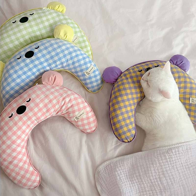 Chichipaws Sleepy Bear Pet Pillow (4 Colours) - CreatureLand