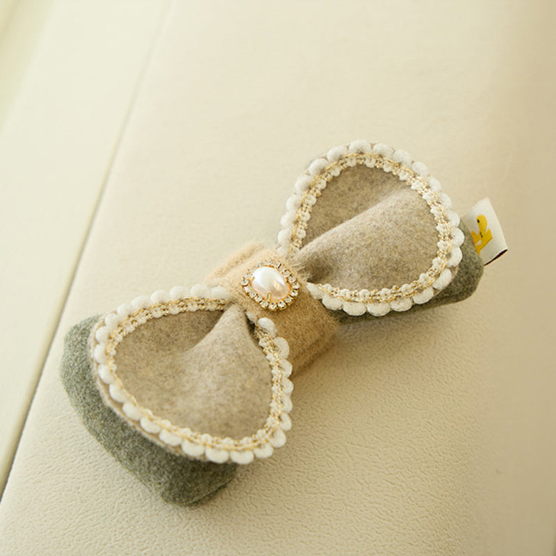 Winter Night Pet Collar Clip (Bow)