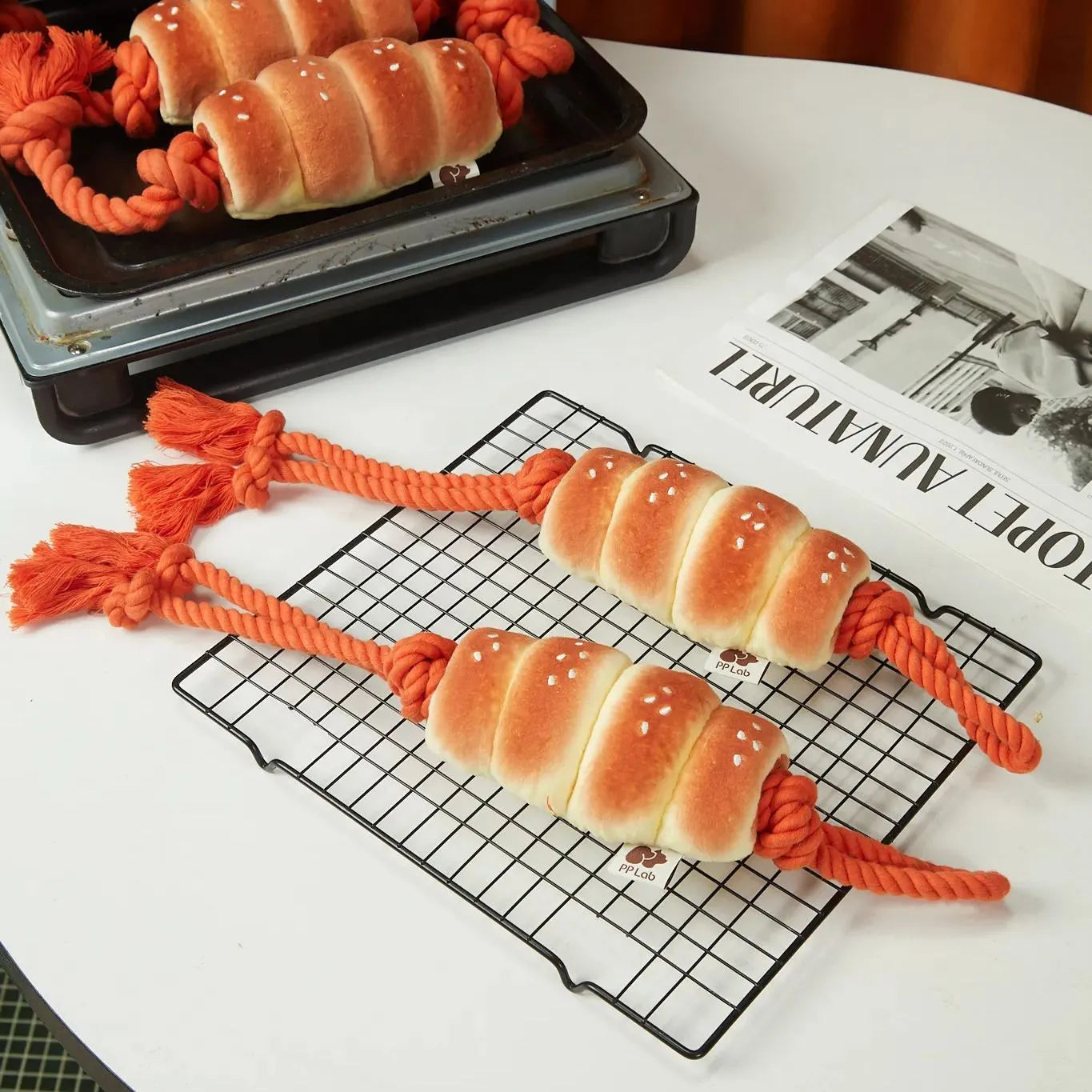 Sausage Bun Tug Toy