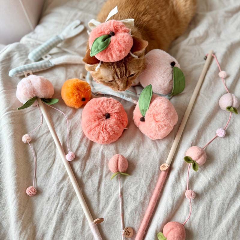 Mini Peach Juice Cat Teaser