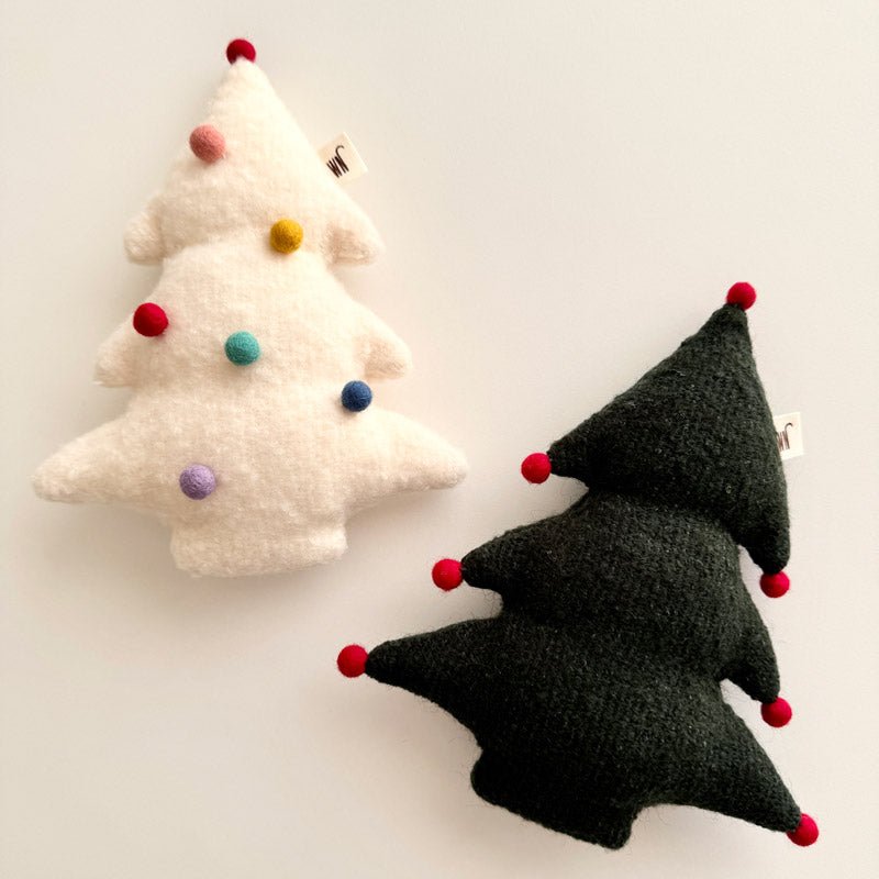 Wetnose X - mas Tree Catnip Toy - CreatureLand