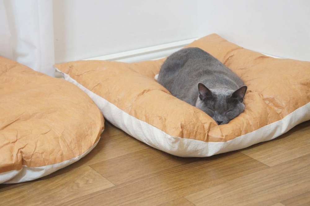 Gotta Go Home Tyvek® Pet Bed - Square - CreatureLand