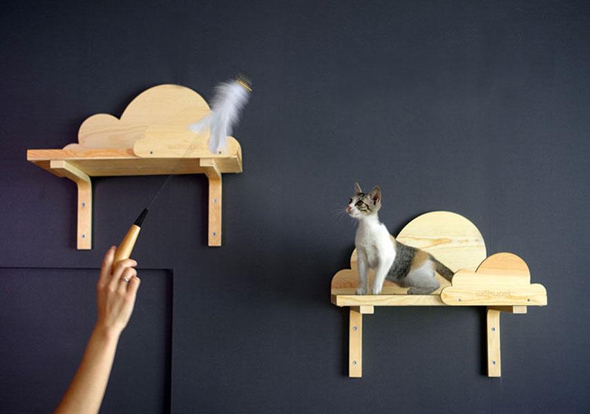 Wakupet Wooden Cloud Cat Scratcher - CreatureLand