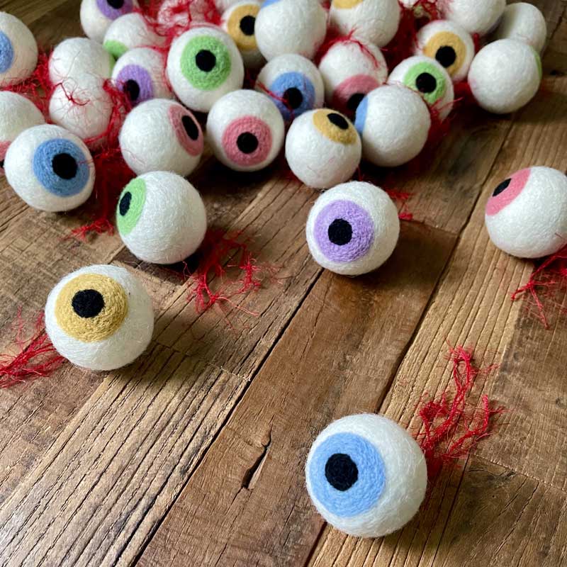 Wetnose Eyeball Wool Toy - CreatureLand